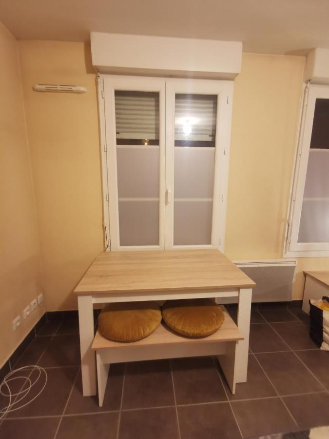 Logement En Hypercentre Dans Une Residence Амиен Екстериор снимка